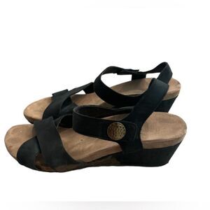 Bjorndal Womens Black Leather Strappy Wedge Open Toe Ankle Strap Sandal Sz 8.5 M